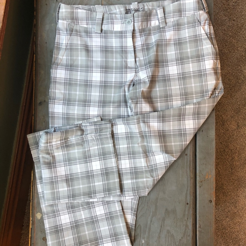 Nike gray plaid dri-fit ladies golf pant size 8